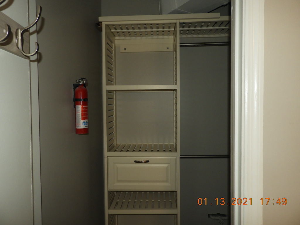 studio apartment