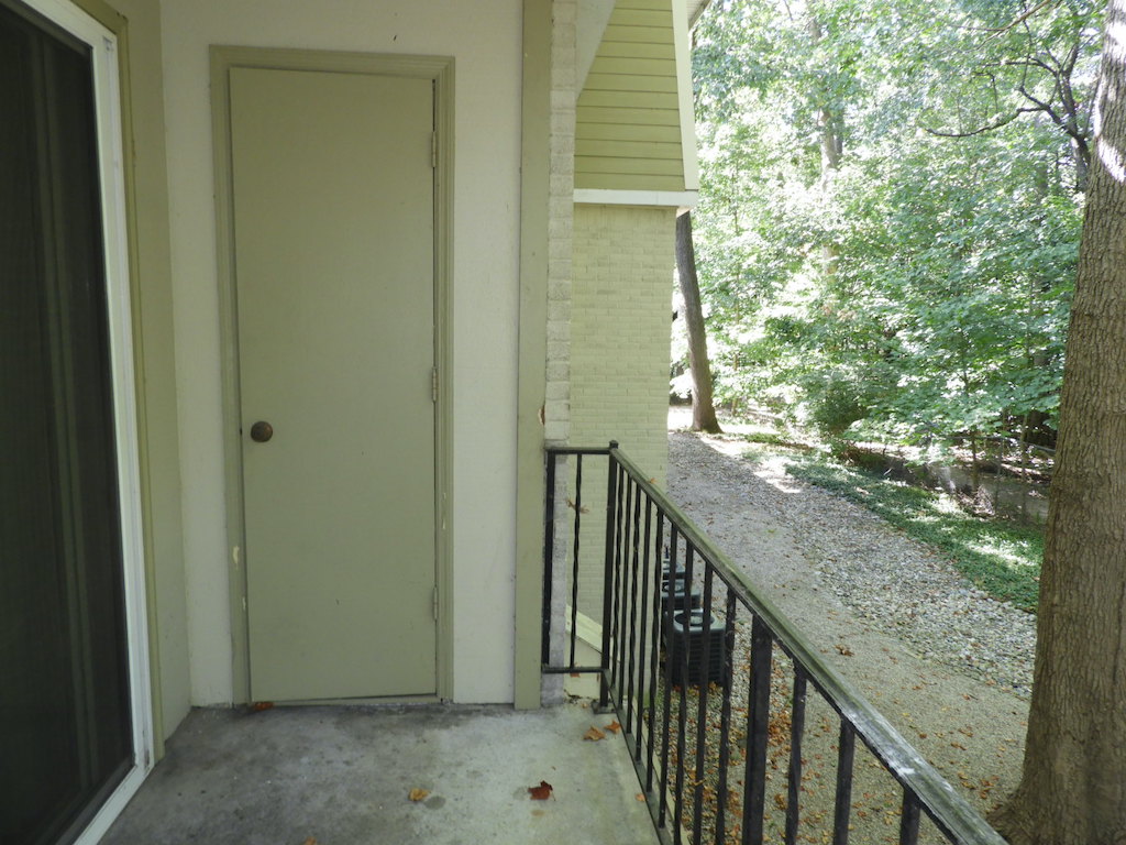 one bedroom apartment